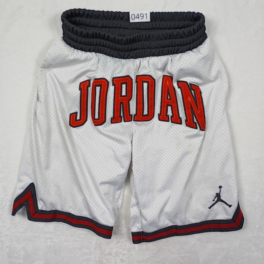 Jordan Basketball Shorts Boys Large White Mesh Embroidered Athletic Gym Sport